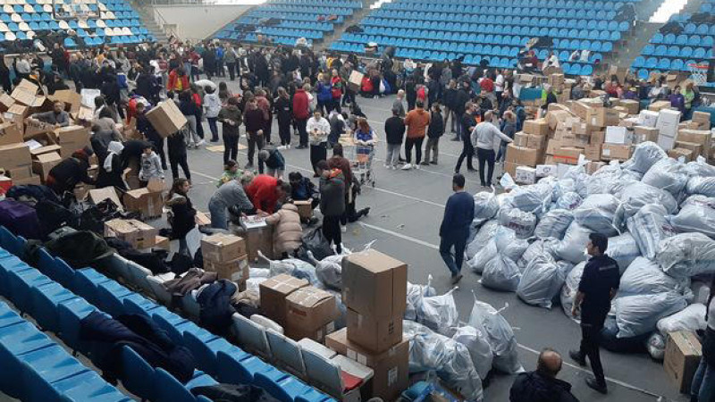 BAKAN BOZDAĞ VE HALUK LEVENT'TEN YAPILAN YARDIMLARLA İLGİLİ FLAŞ AÇIKLAMA