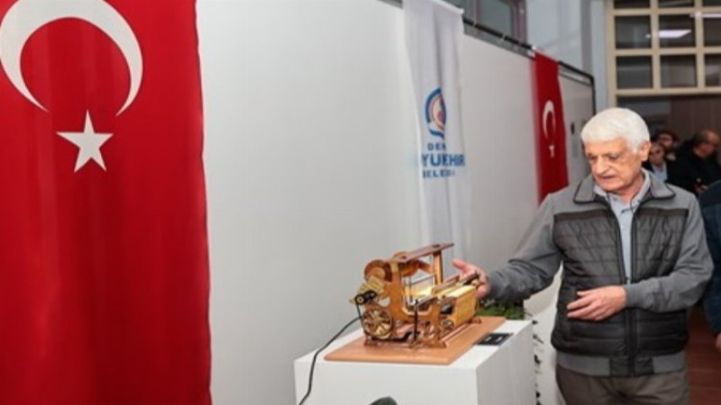 DÜNYANIN EN KÜÇÜK DOKUMA TEZGAHI